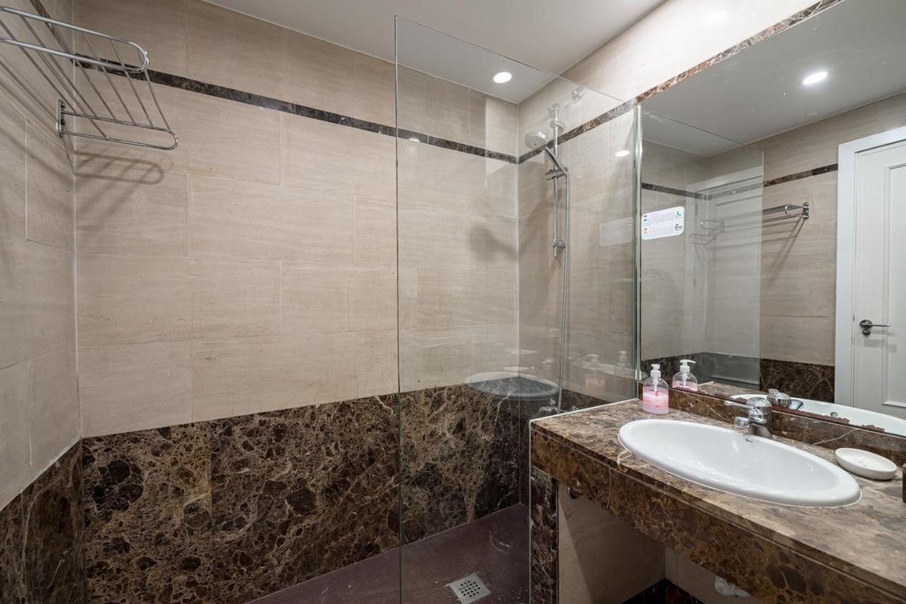 Centrico Plaza Espana - Gran Via II Madrid Ngoại thất bức ảnh
