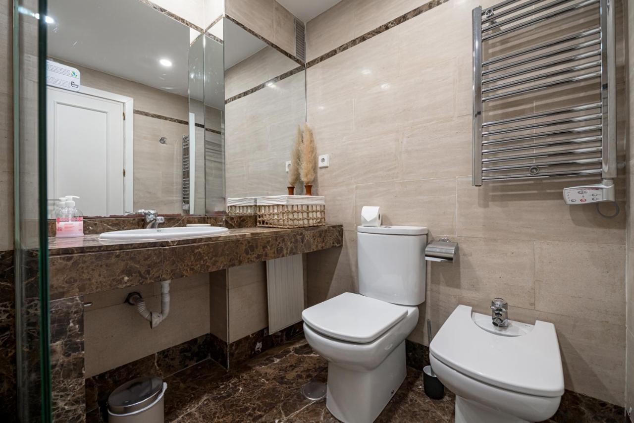 Centrico Plaza Espana - Gran Via II Madrid Ngoại thất bức ảnh